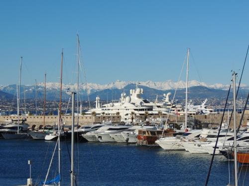 studio vieil antibes plage