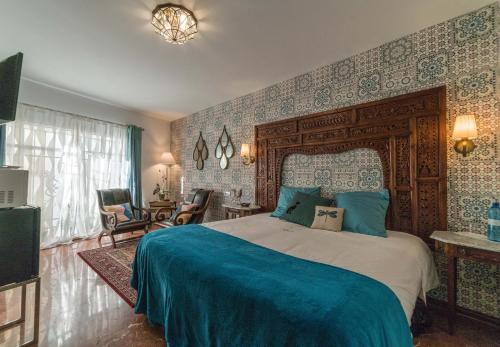 room detail thumbnail 1