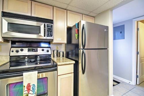 Marina Townhouse at Oak Glenn in 密西西比州海洋溫泉 (MS)