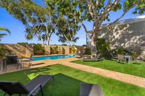 ทัศนียภาพภายนอกโรงแรม, Latitude20 The Dunes in คาร์ราต้า