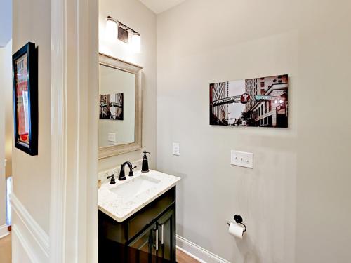 12th Ave S Home - image 6