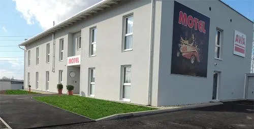 AVIA Motel Bisamberg in Korneuburg, Österreich