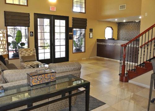 Best Western Town & Country Lodge in Tulare