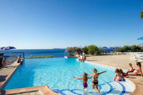 Résidence Goélia Le Domaine de la Pinède - Village et club de vacances - Le Lavandou