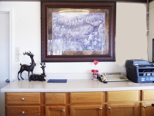 Antlers Budget Inn