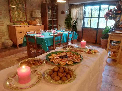 酒店活動, Agriturismo Frallarenza in 菲庫萊