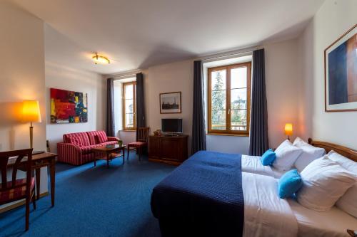 room detail thumbnail 0