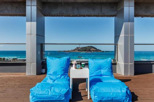 Bluespring boutique hotel near Myeong-wol-Oreum
