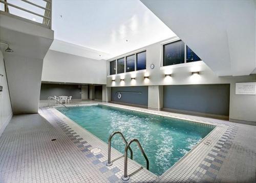 Newmark Seattle Luxury Retreat - One Bedroom Apartment Seattle (WA)