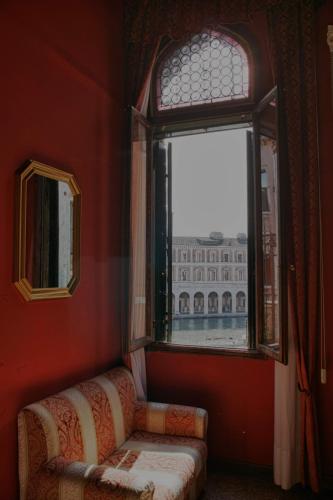 Palazzo Lion Morosini - Check in presso Locanda Ai Santi Apostoli, Benátky (fotografie 8)