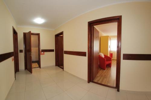Hotel Martisorul - image 4