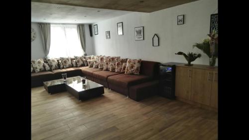 Iekārtas, Smiley Rooms in Avrig
