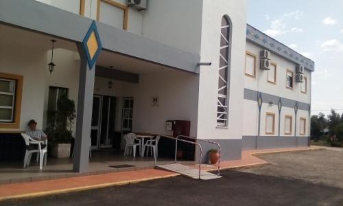 Hotelpension Por do Sol, Unterkunft in Pego