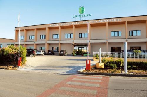 Hotel Cristina - image 10