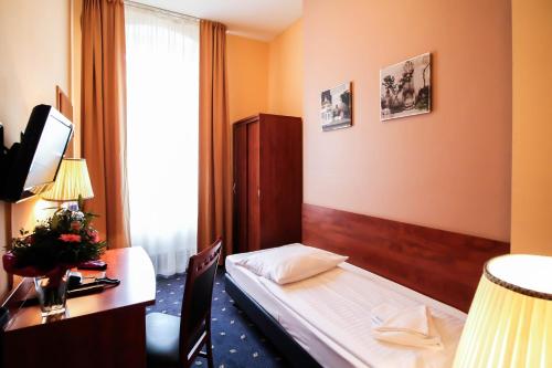 Hotel Atrium Charlottenburg - image 4