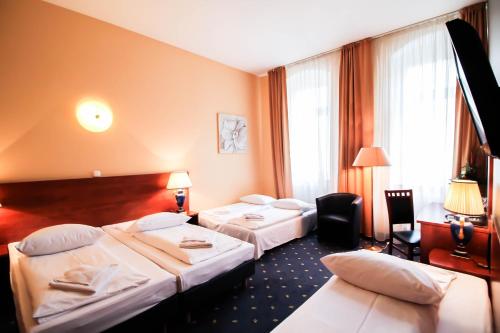 Hotel Atrium Charlottenburg - main image