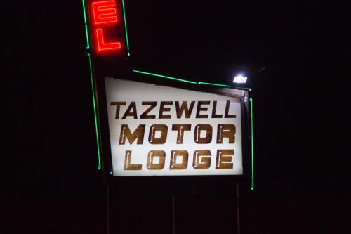 Tazewell Motor Lodge - 숙소 외관