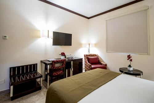 hotel photo