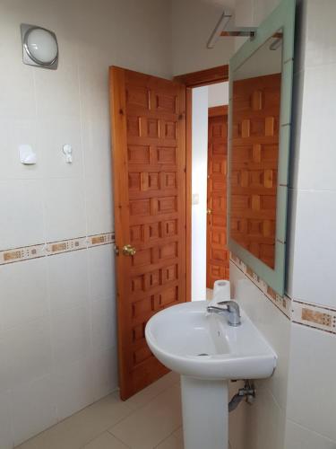 Room at Robert's, in a Shared House in Benalmadena Zentrum