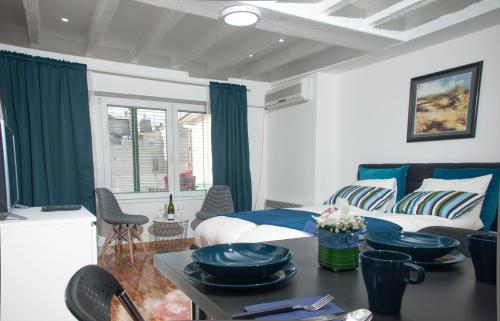 Apartment image 6