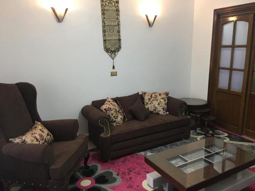 Al Marwa Apartment in Dokki - Families Only - image 5