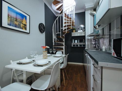 Divi Apartments Martínez Montañes, Sevilla (Foto 5)