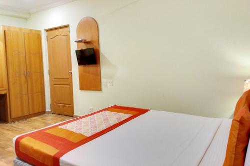 OYO 6110 Thalassa Suites