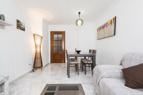 Apartamento Alaska 800 m de la Playa Parking Privado, Málaga (photo 8)