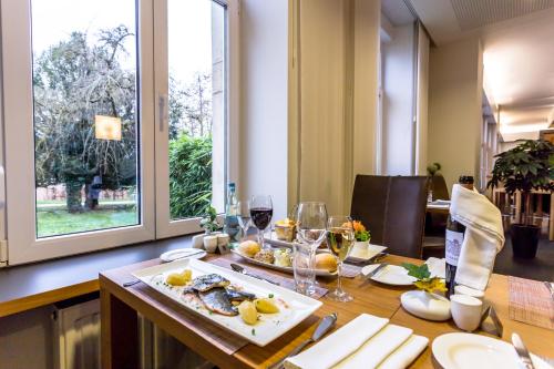 Ресторан, Hotel-Residence Am Klouschter in Мондорф-ле-Бен