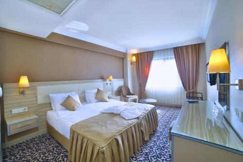 Hotel Grand Emin Room Type - Standard  Double Room