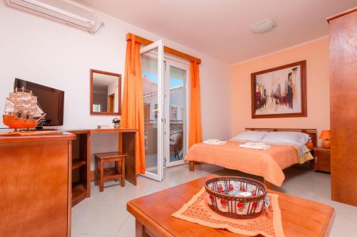 Rosić Apartments - image 2