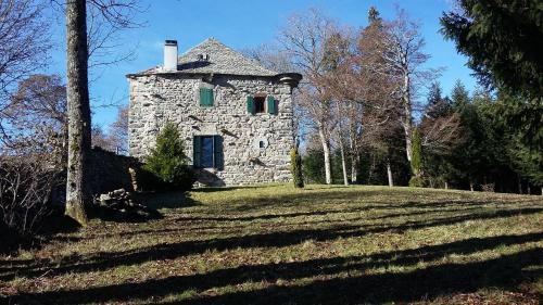 Le chateau de Ligeret gîte à louer Usclades-et-Rieutord
