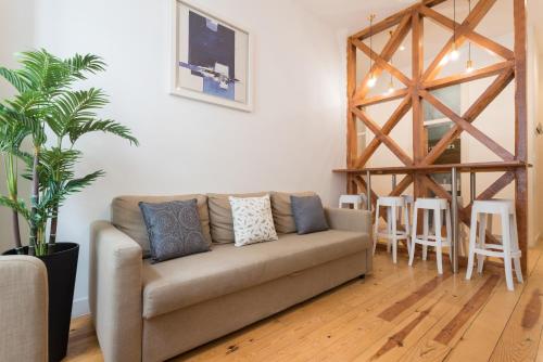 Baixa Modern Three-Bedroom Apartment - by LU Holidays