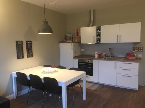 Leon Rosso Flat, Florencie (fotografie 2)