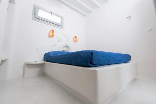 Studio Apartment image 10