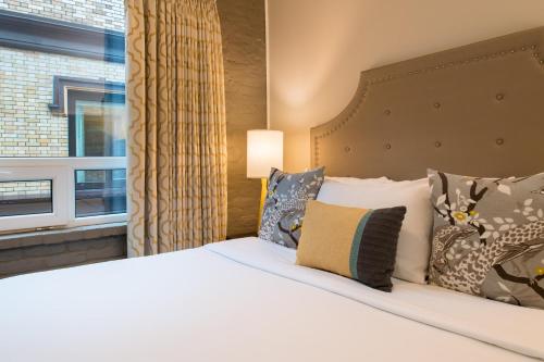 Executive King Suite