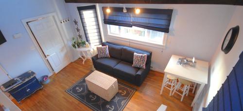 Inkwell Beach Cottage image 4