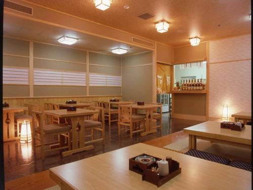 Shared lounge/TV area, Hotel Yumoto in Uonuma
