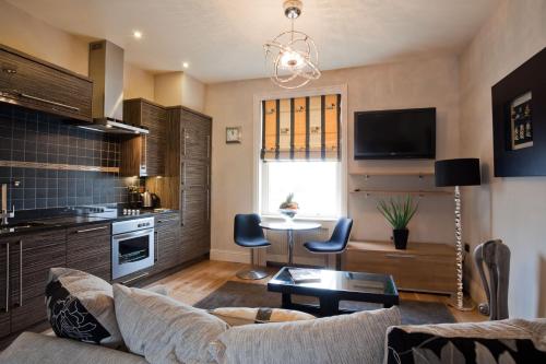 Tivoli Studio room in Portland Apartments