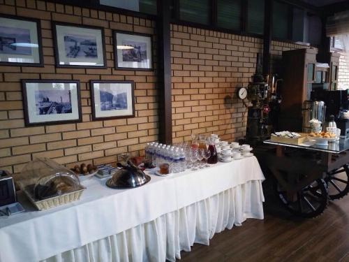 Anastasia Hotel - main image