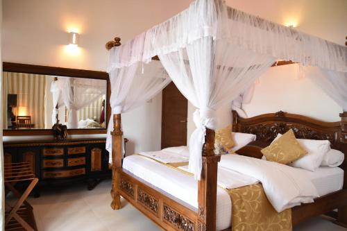 White VIlla Resort