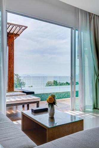 The Pelican Residence & Suites Krabi in Klong Muang