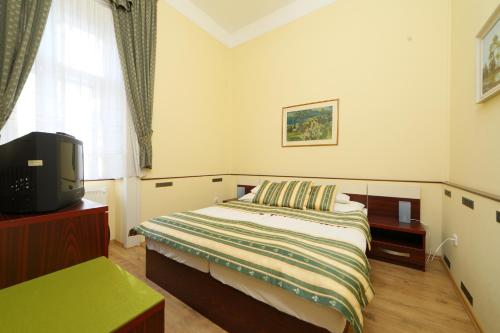 Hotel Blaha Lujza - image 8