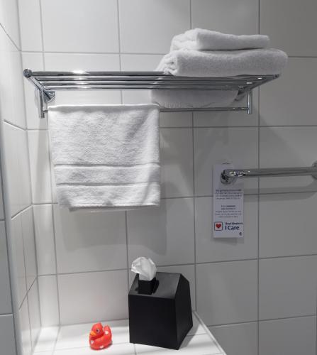 Best Western Malmo Arena Hotel - image 3