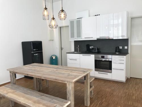 Appartements in der historischen Deichstrasse contactless Check in, Hambourg (photo 2)