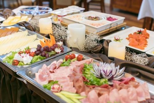 อาหารและเครื่องดื่ม, Kinn Hotell Florø in โฟลโร