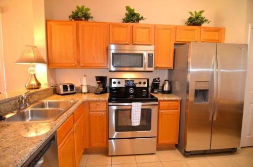 Villa Regal Palms 4011E - image 9