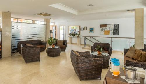 Blue Sea Hotel Los Fiscos - image 8