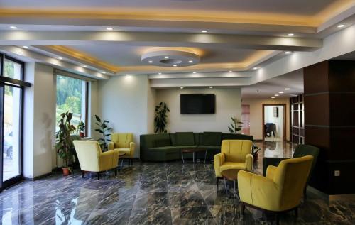 ردهة, Black Forest Hotel in Bagdat