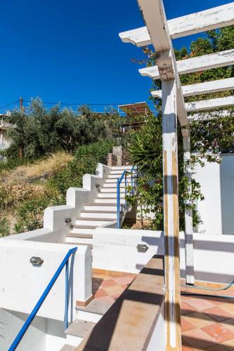 Villa Euphoria in Aegina, A' Marathonas bay